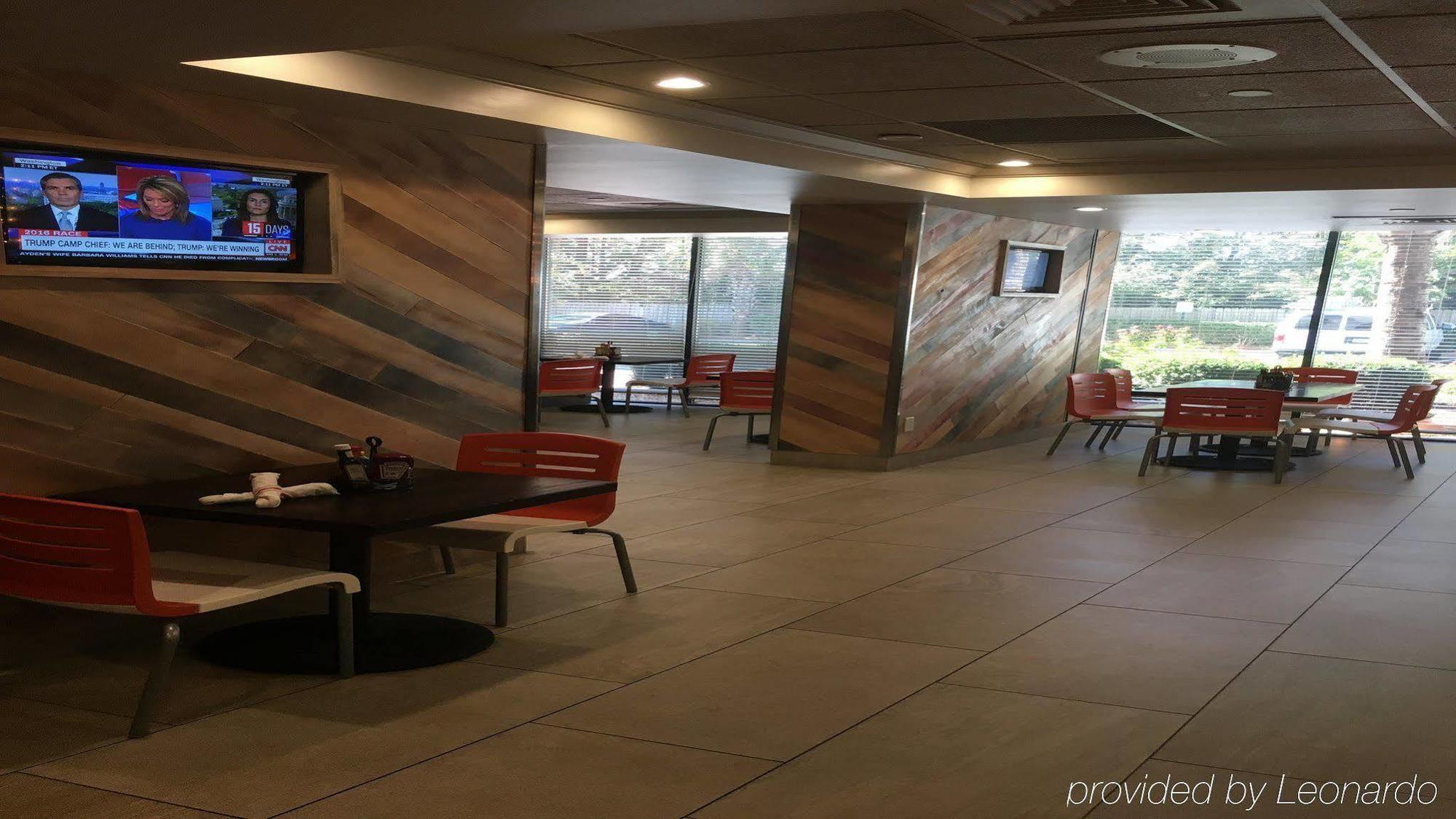 Holiday Inn Hotel Atlanta-Northlake, A Full Service Hotel Tucker Exteriér fotografie